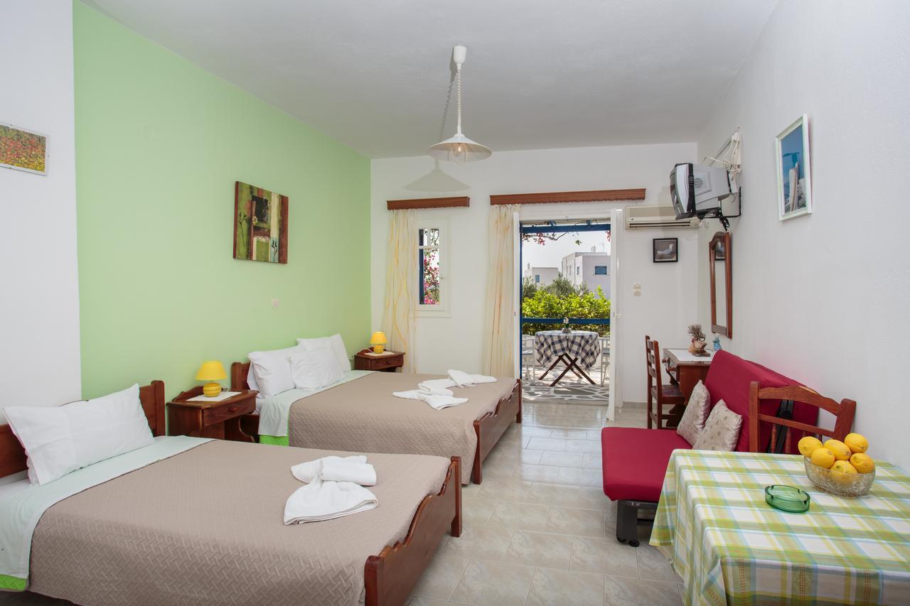 Betty Apartments Дріос Екстер'єр фото